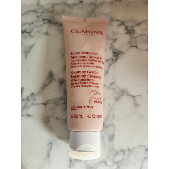 Clarins Soothing Gentle Foaming Cleanser With Alpine Herbs & Shea Butter 4.2 oz - Picture 3 of 4